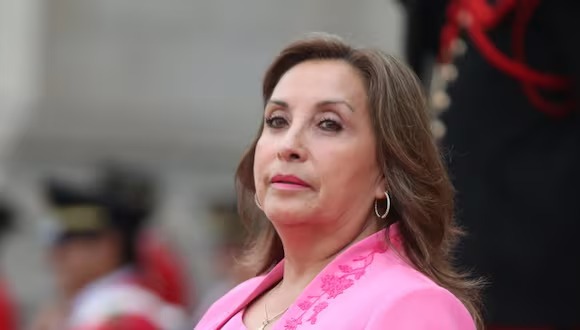 Dina Boluarte responde a ministro Arista y descarta un “Gobierno débil”