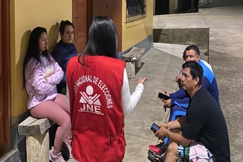 JEE de Cajamarca instruye sobre voto consciente en distritos de Pion y Ninabamba