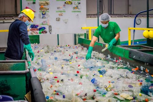 Minam: destaca labor del sector privado en gestión de residuos y cuidado del ambiente