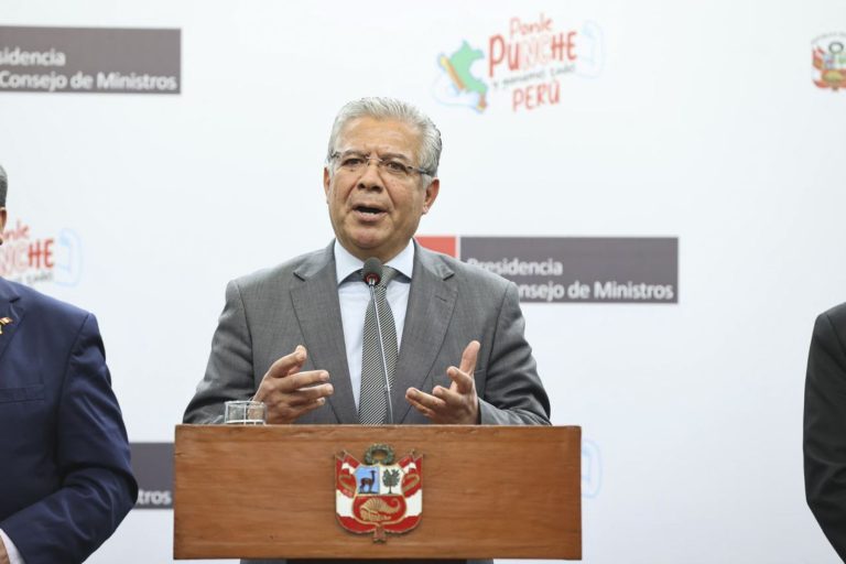 Ministro Astudillo invoca a unidad de peruanos para vencer a remanentes terroristas