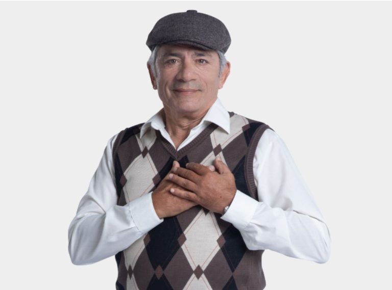 Primer actor peruano Roberto Moll será parte de telenovela «Pituca sin lucas»