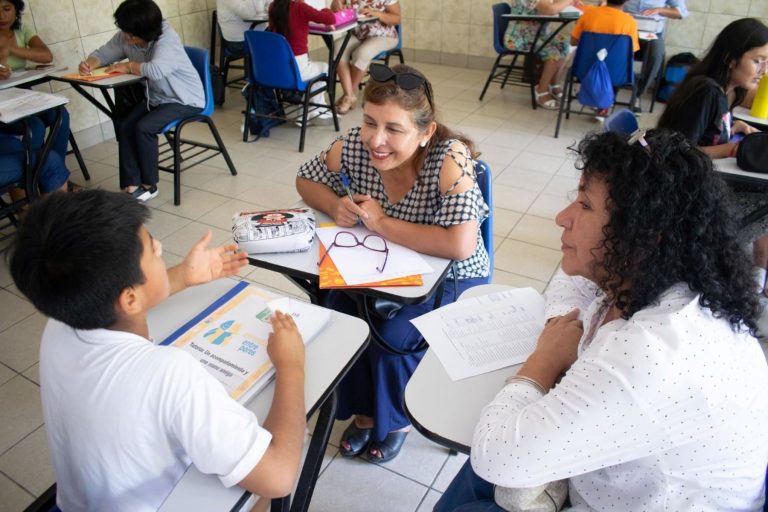 Docentes de México y Argentina impulsan aprendizaje de líderes del sector educativo
